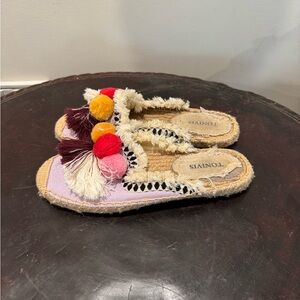 Tonvis Lilac Pom Pom Slip-On Women's Slippers size 7